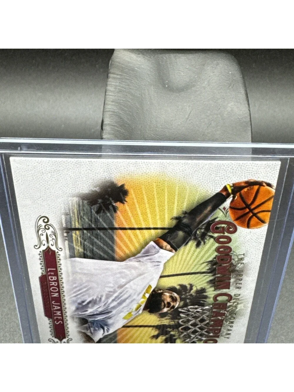 2018 Upper Deck Goodwin Champions LeBron James #100 Basketball Card NBA Legend